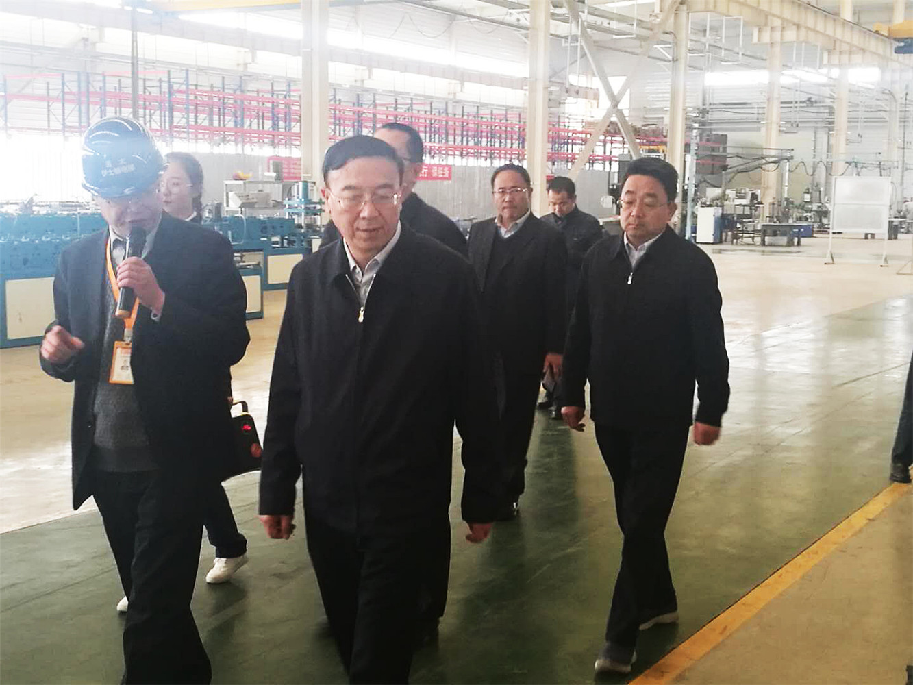 甘肅省副省長李沛興參觀考察蘭州新區(qū)拉斯維加斯游戲3499伊士頓電梯廠